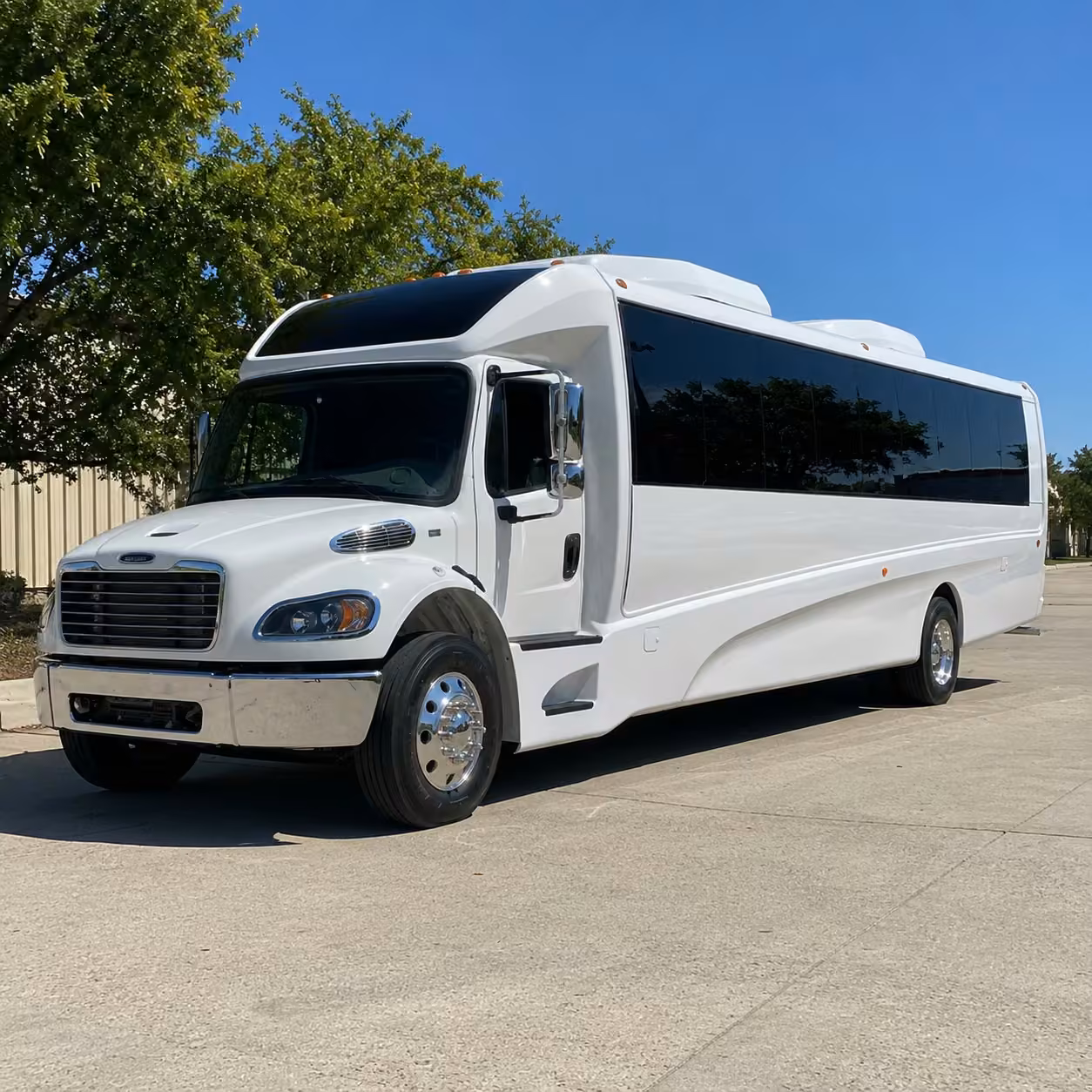 wichita minibus exterior
